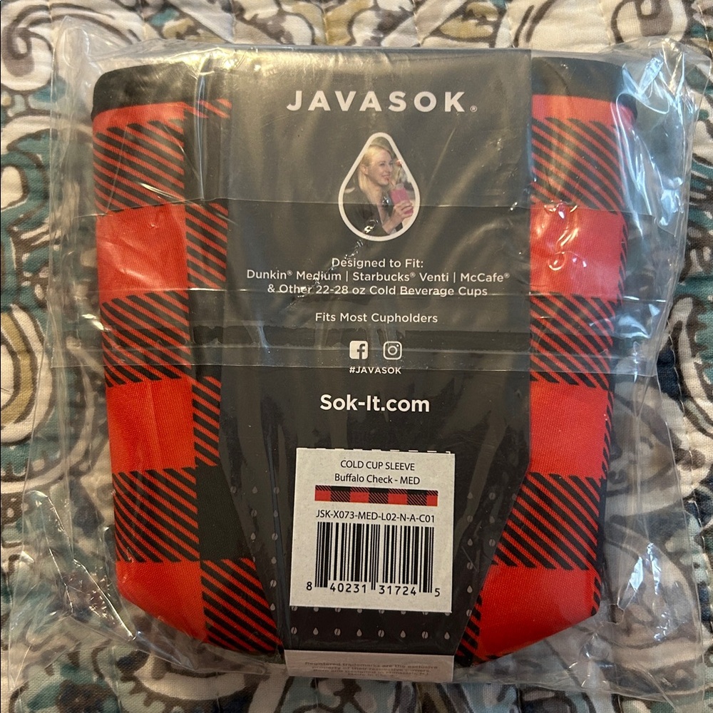 NEW Red Buffalo Check Java Sok ~ In Size Medium🖤 - Picture 3 of 3